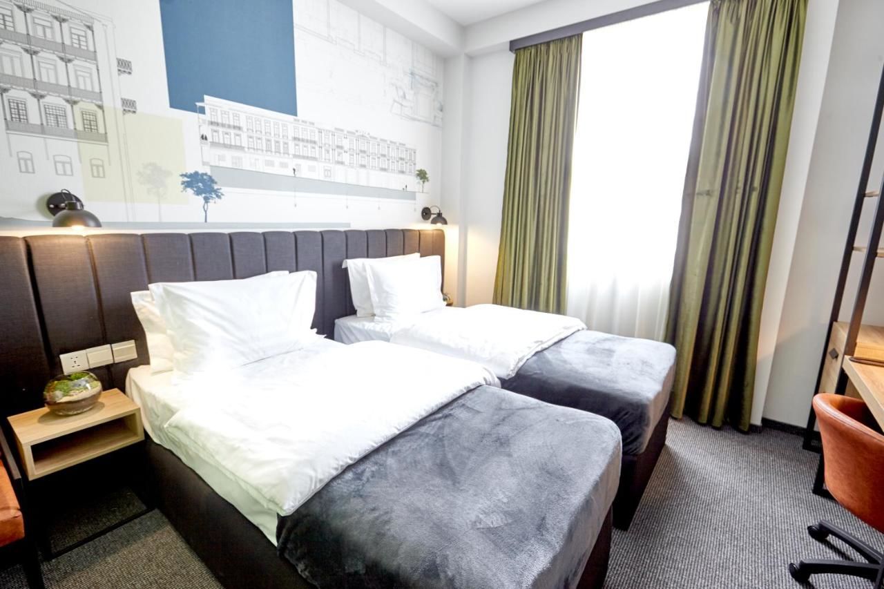 Отель Graphica Tbilisi Hotel Тбилиси